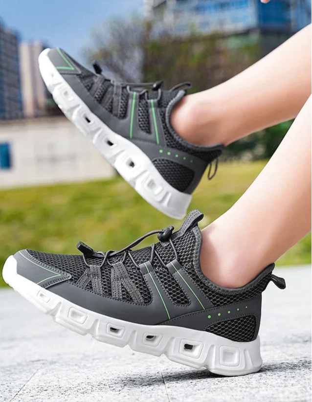 Quick-Dry Hiking Shoes