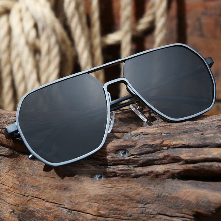 Polarized Color-Changing Sunglasses